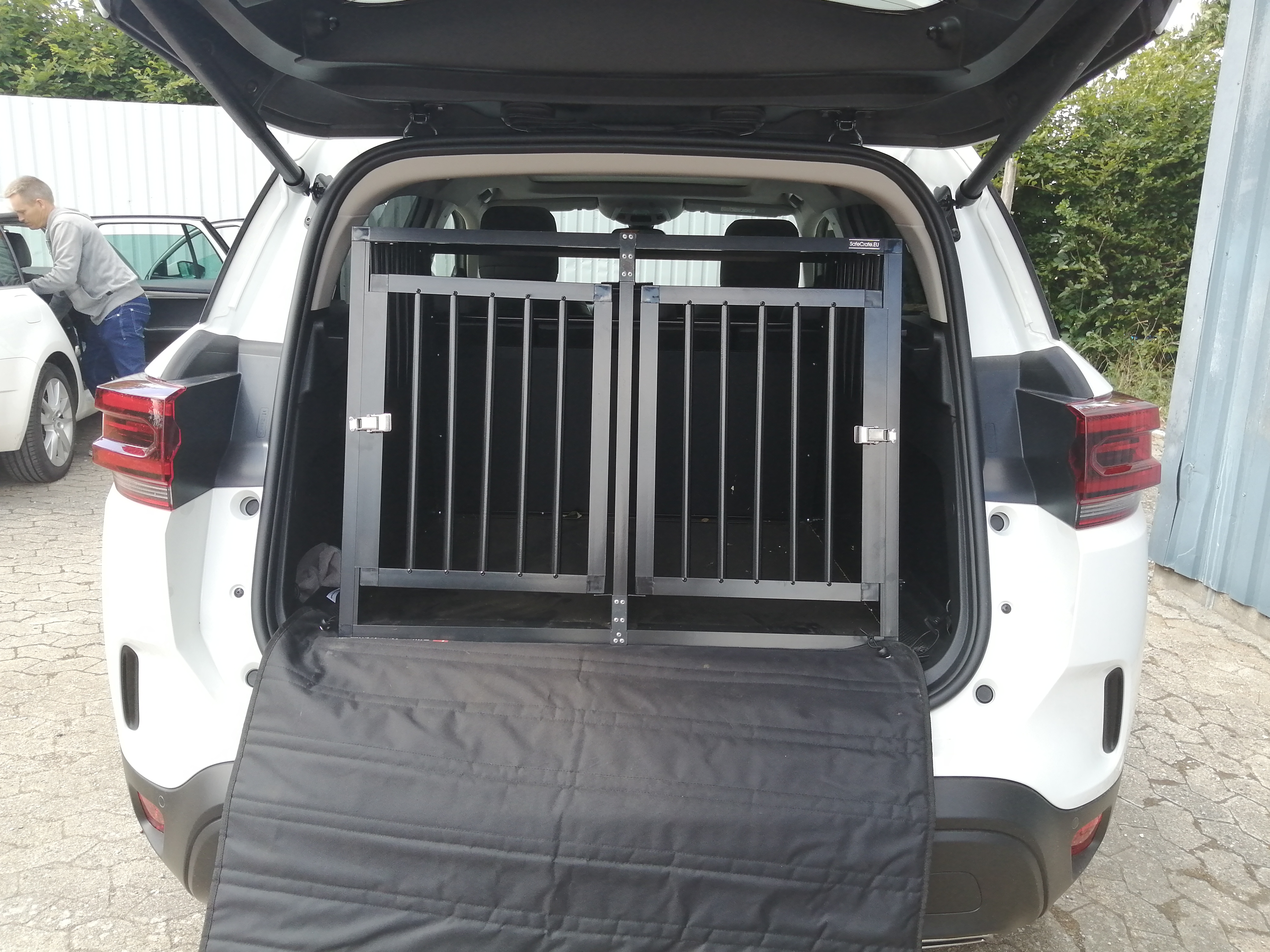 Example of Hybrid (ca- 2020 -> i dag)